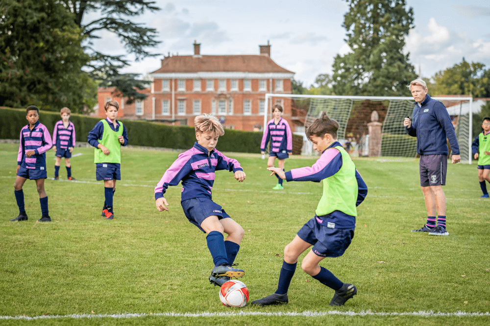 Elstree School