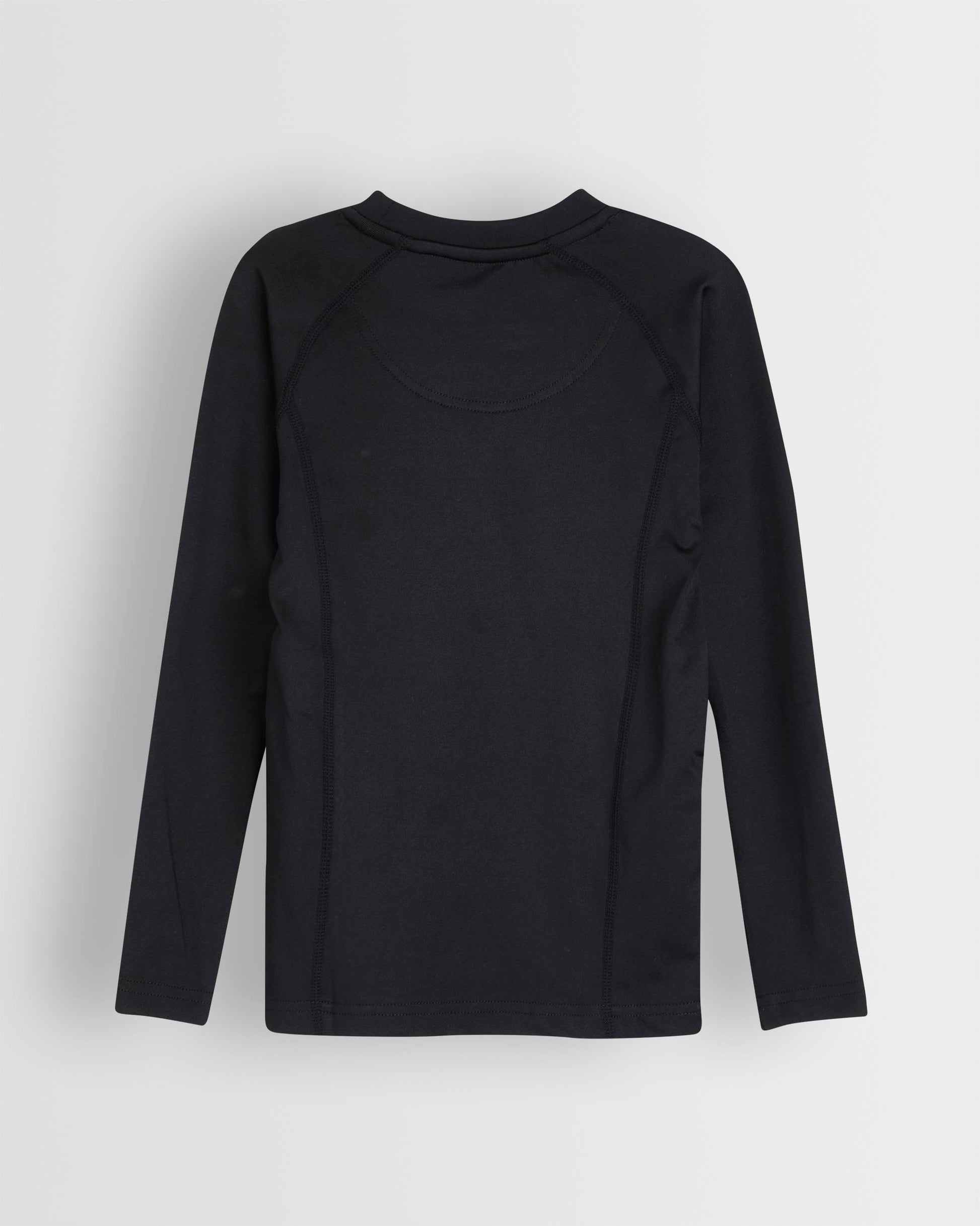 Back shot of a black baselayer